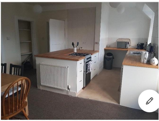 2Nd Floor Alexandra House Абърфелди Екстериор снимка